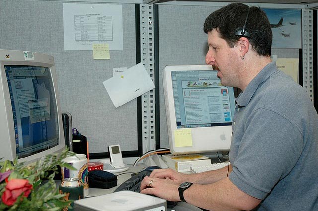 账号交易担保的网站攻击工具手机版